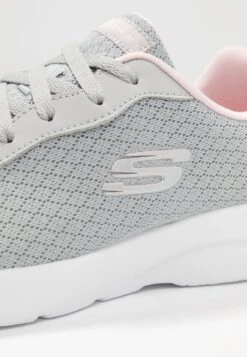 Dynamight 2.0 - Sneakers Laag - Light Gray/Pink Trim 11 Dynamight 2.0 - Sneakers Laag - Light Gray/Pink Trim -Mode Dameskleding Winkel e31821c03c004ccca5ad7a85bd8fbc6b