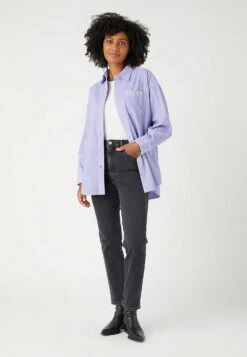 Wrangler Walker - Slim Fit Jeans - Black -Mode Dameskleding Winkel e85d2ad4eb484e0db32ada77d5e88830