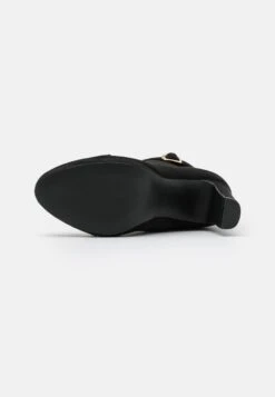 Veterboots - Black 12 Veterboots - Black -Mode Dameskleding Winkel e966ef61a78146d08fc867219b17d91c