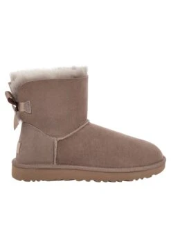 Ugg Mini Bailey Bow - Korte Laarzen - Caramel -Mode Dameskleding Winkel eda9f34932b0492199b92209d67325a7