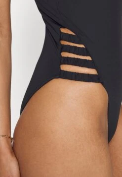 Seafolly Collective Gathered Strap One Piece - Badpak - Black 15 Seafolly Collective Gathered Strap One Piece - Badpak - Black -Mode Dameskleding Winkel efa8be8c4819408e8bce24c4235f7db6