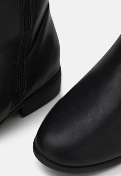 Laarzen - Black 13 Laarzen - Black -Mode Dameskleding Winkel f4690e6bf49a4081be7c7831a6c2b8d5