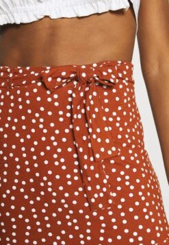 Even&Odd Mini Skirt With Volant - A-Lijn Rok - Brown/White -Mode Dameskleding Winkel fc0ba9c0fdf045d2bcc21aaeb0b2a1bb